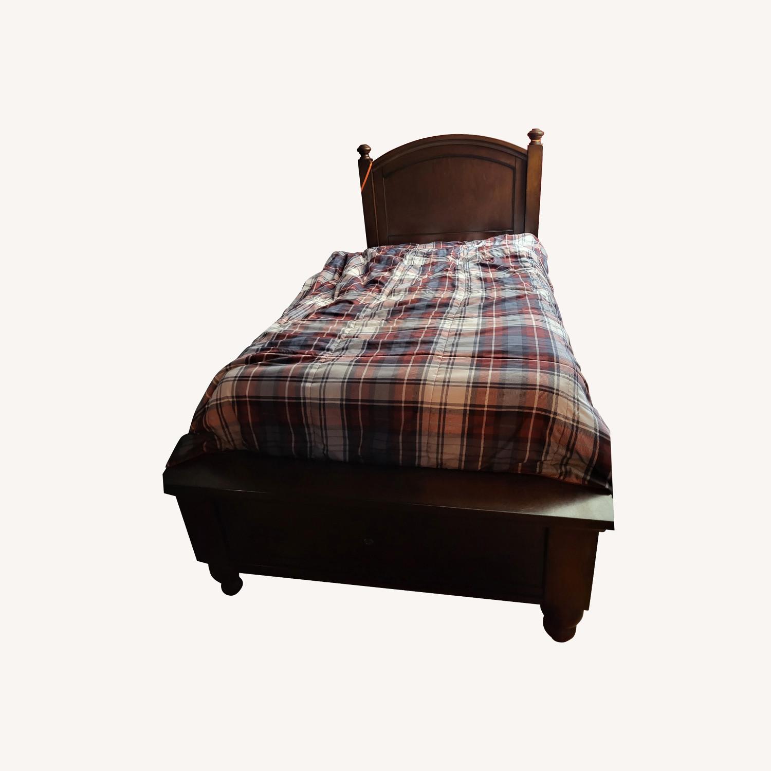 Aspen Home Dark Brown Wood Twin Bed - image-0