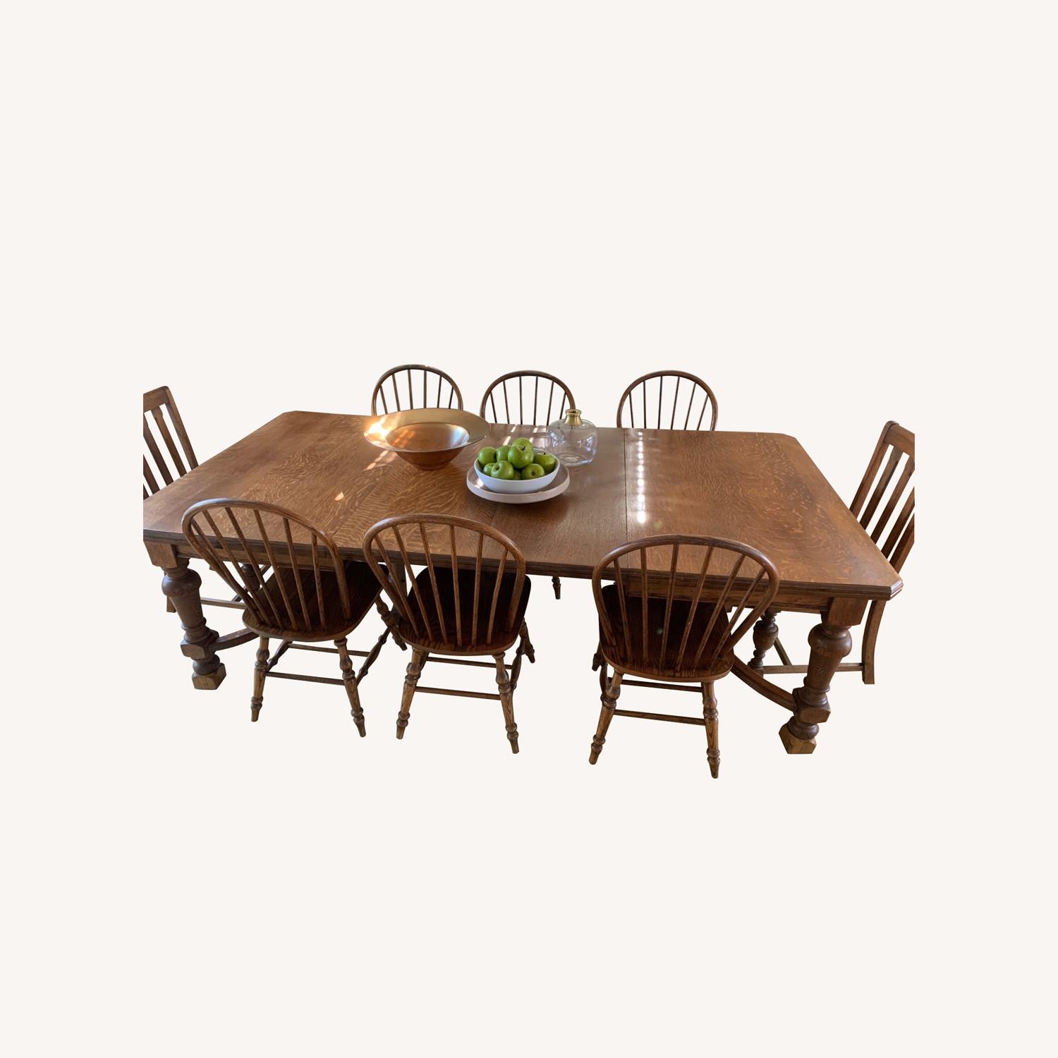 Ethan Allen Oak Antique Table & 8 Chairs - image-0
