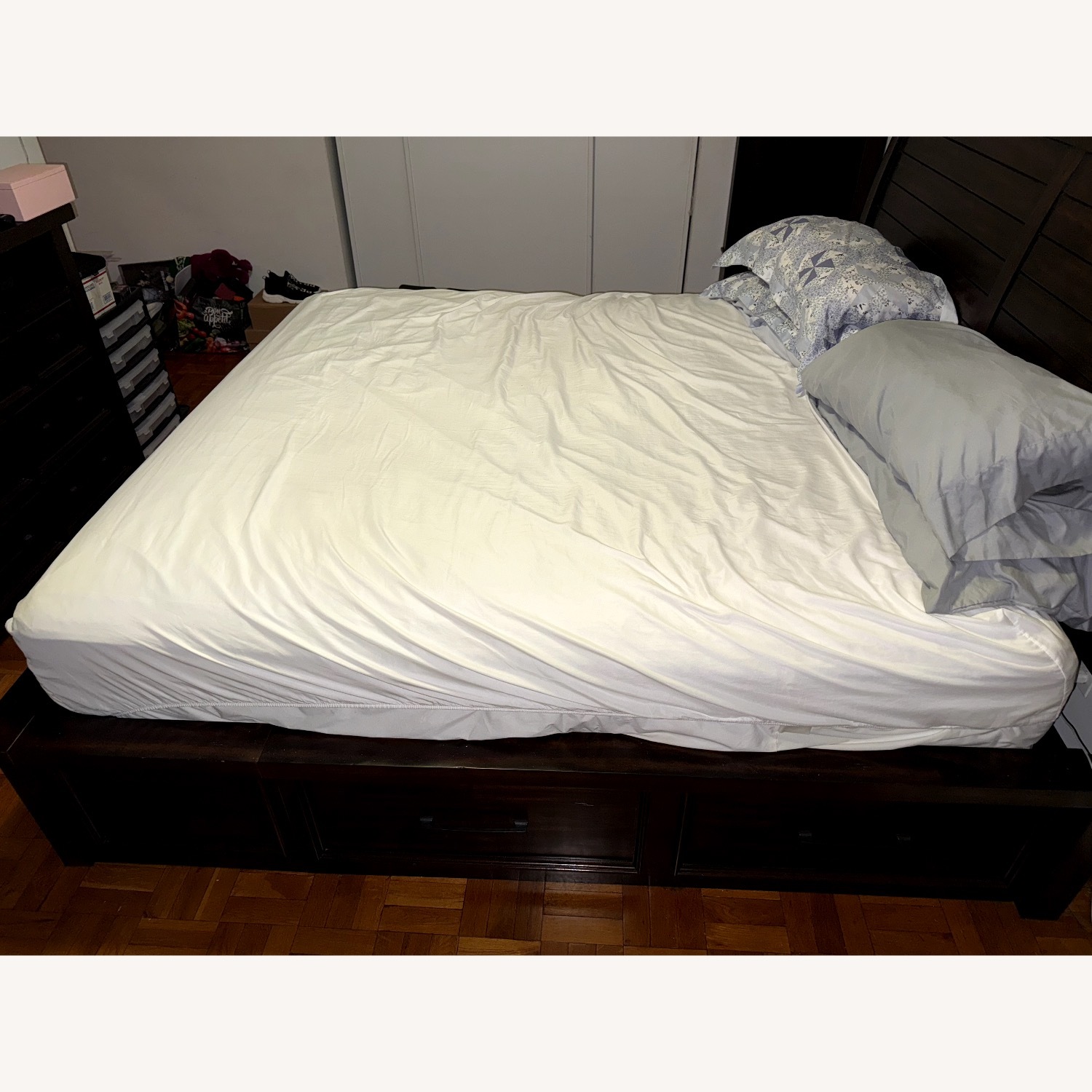 Hudson King Pecan Storage Platform Bed - image-2