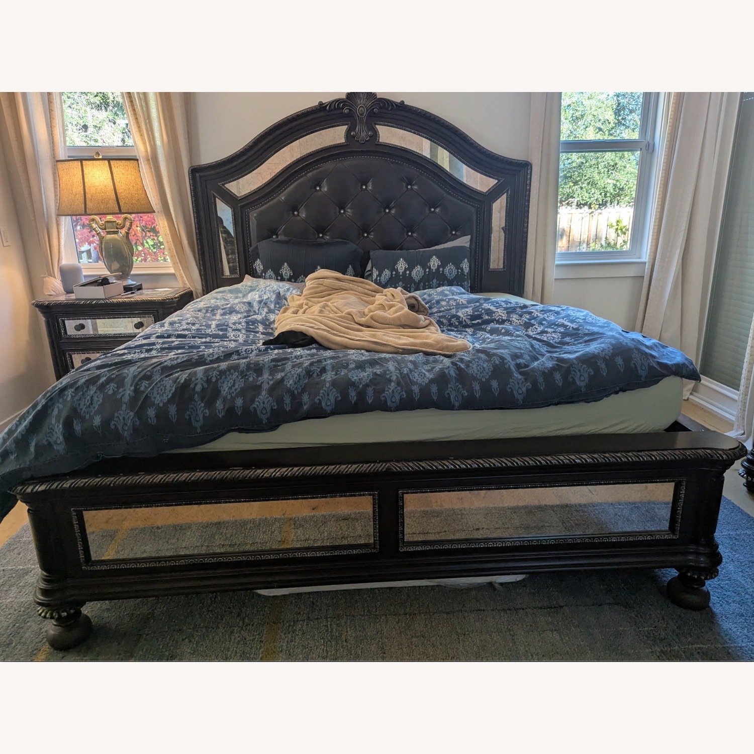 Pulaski Furniture King Bed - image-1