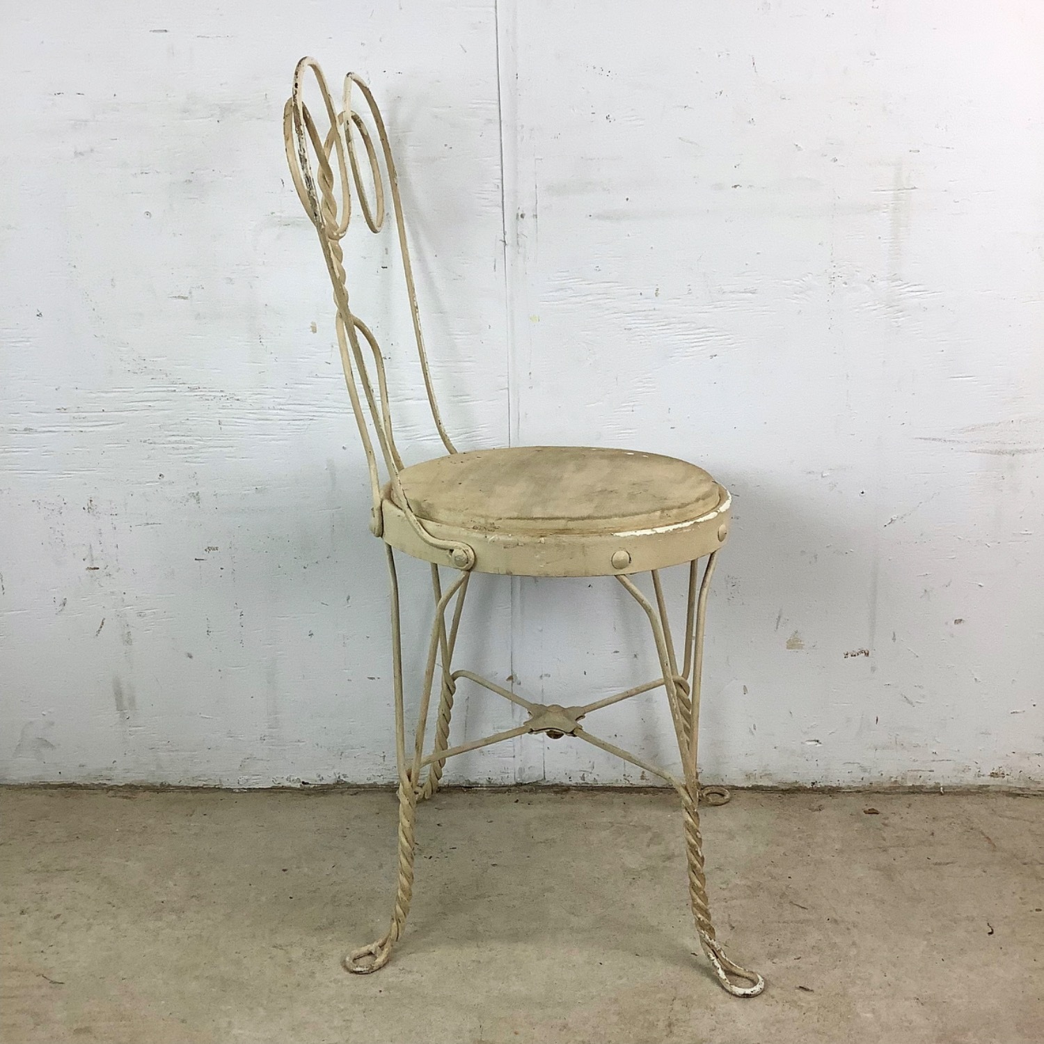 Classic Ice Cream Parlor Chair in Wrought Iron - image-3