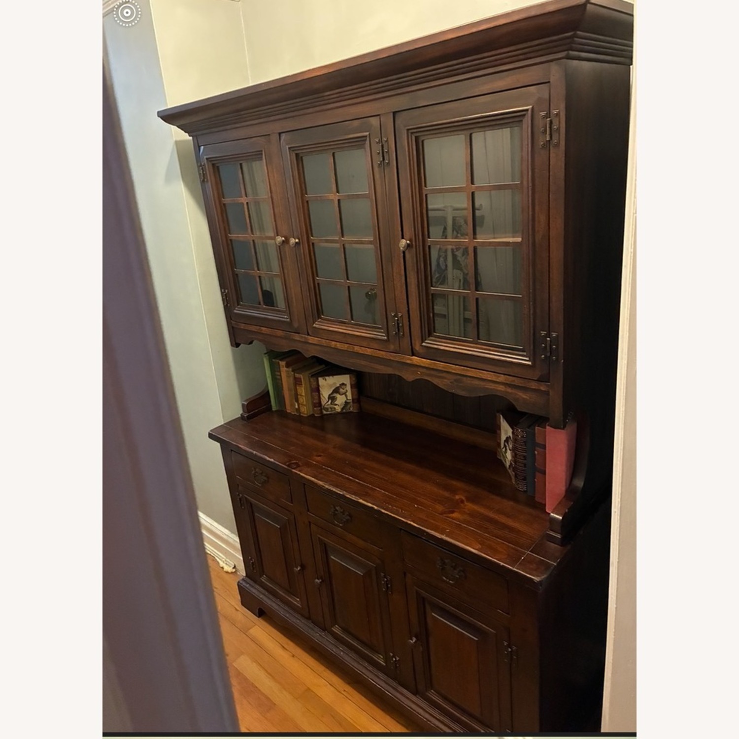 Vintage/Antique China Cabinet with Hutch/Bookshelf - image-11