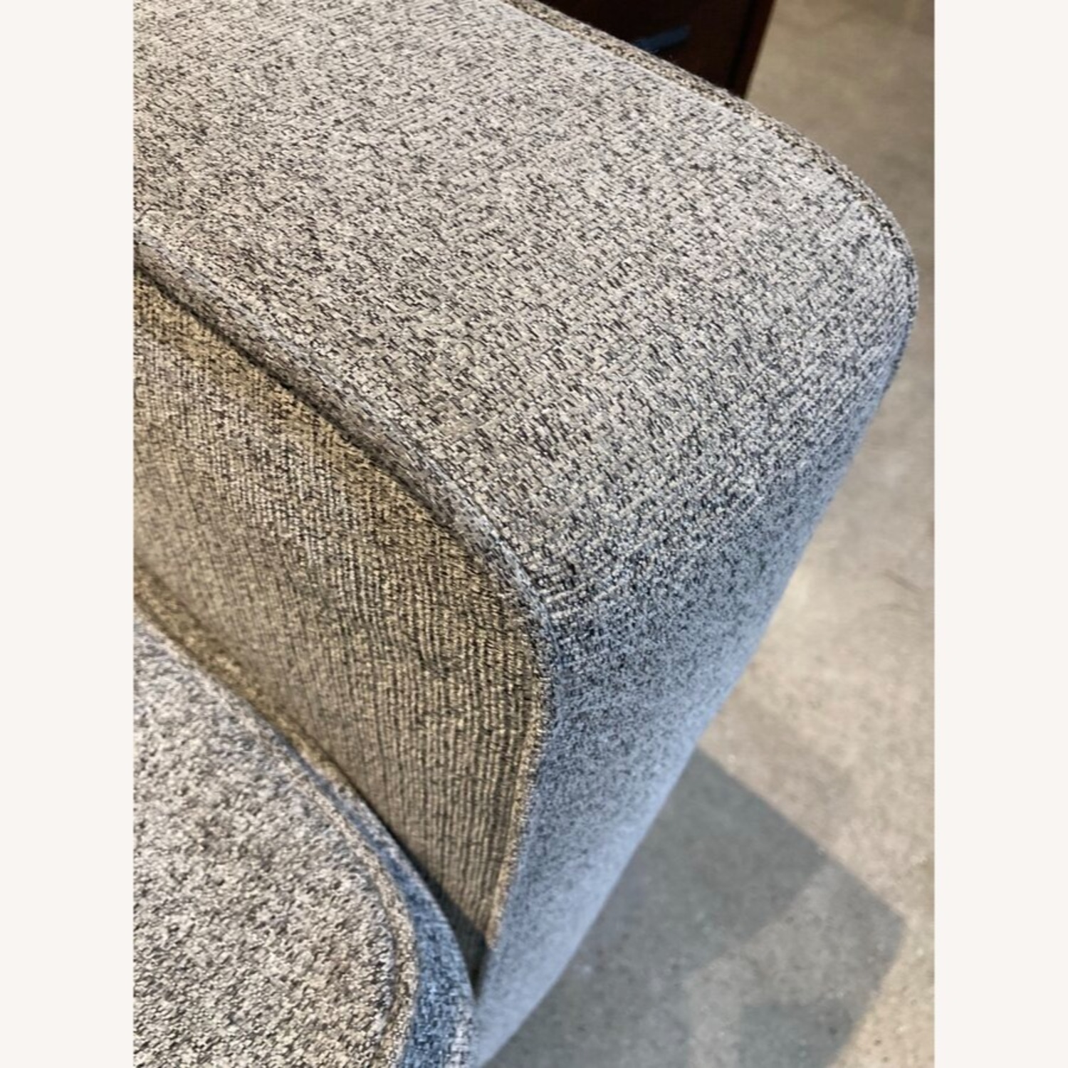 Coaster Brownswood Fabric 2-Seat Loveseat Gray - image-8