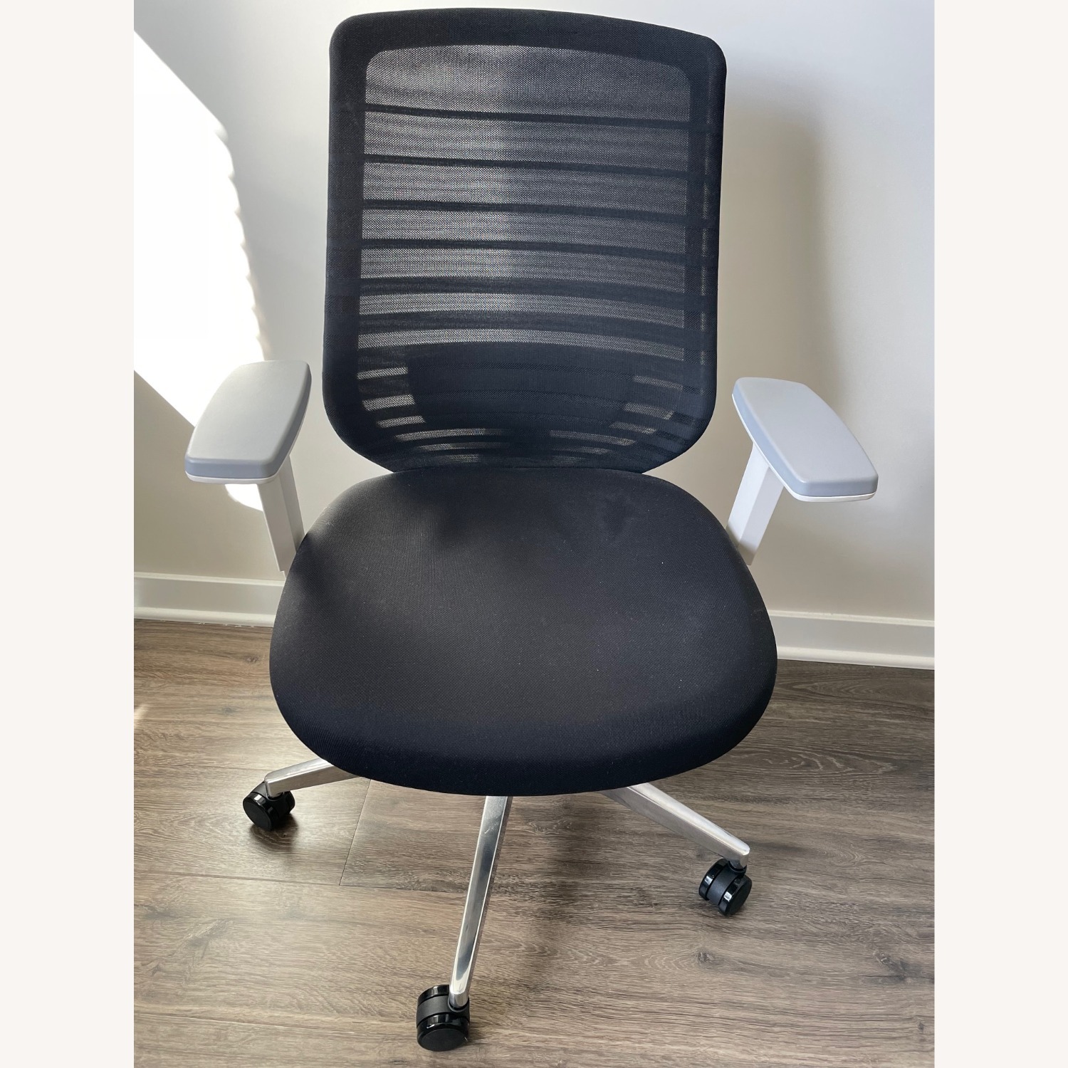 Branch Ergonomic Chair in Black/White - image-1