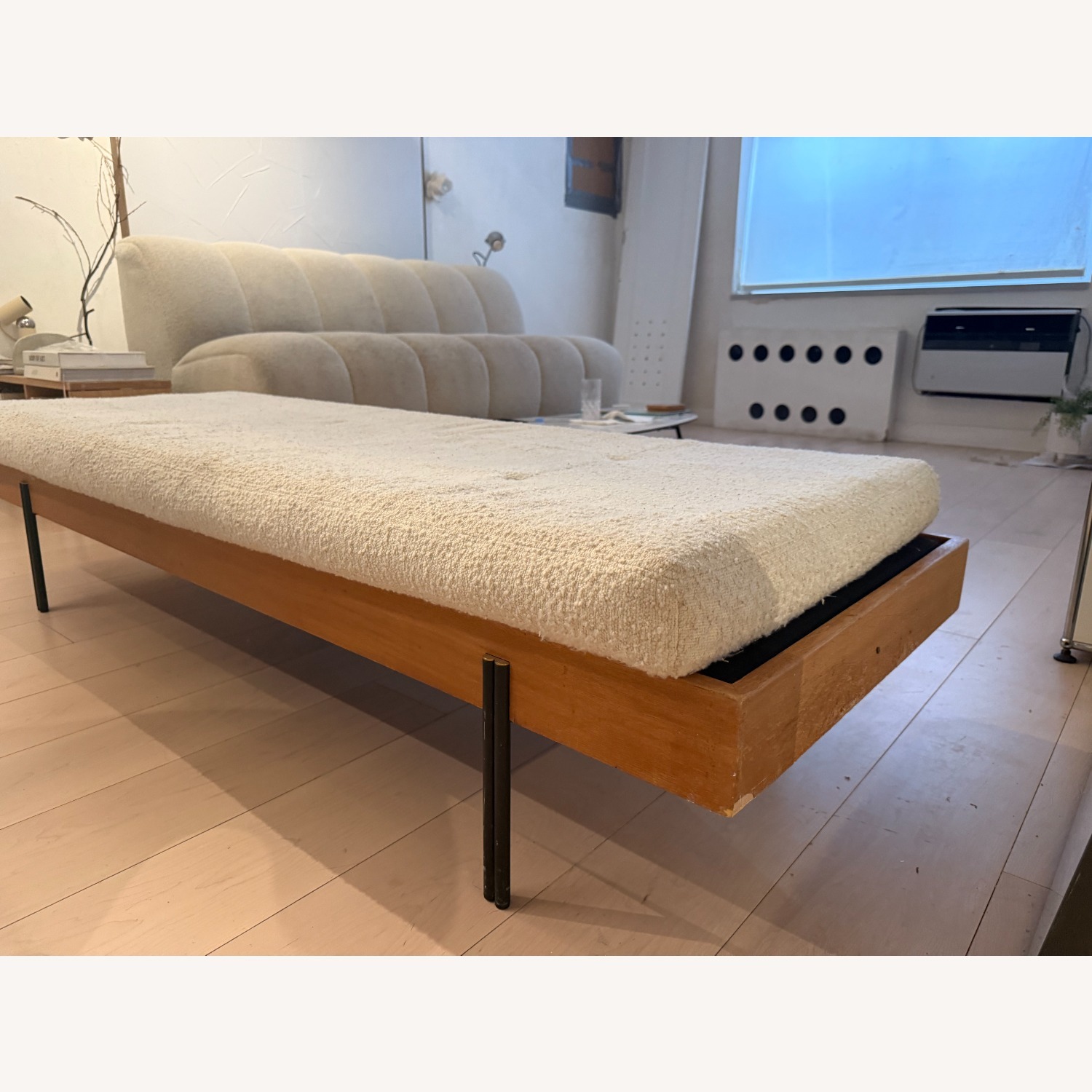 Anthropologie Bouclé Jonah Daybed - image-5