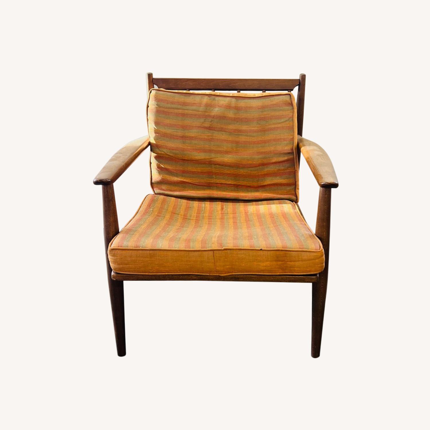Mid Century Modern Armchair - image-0