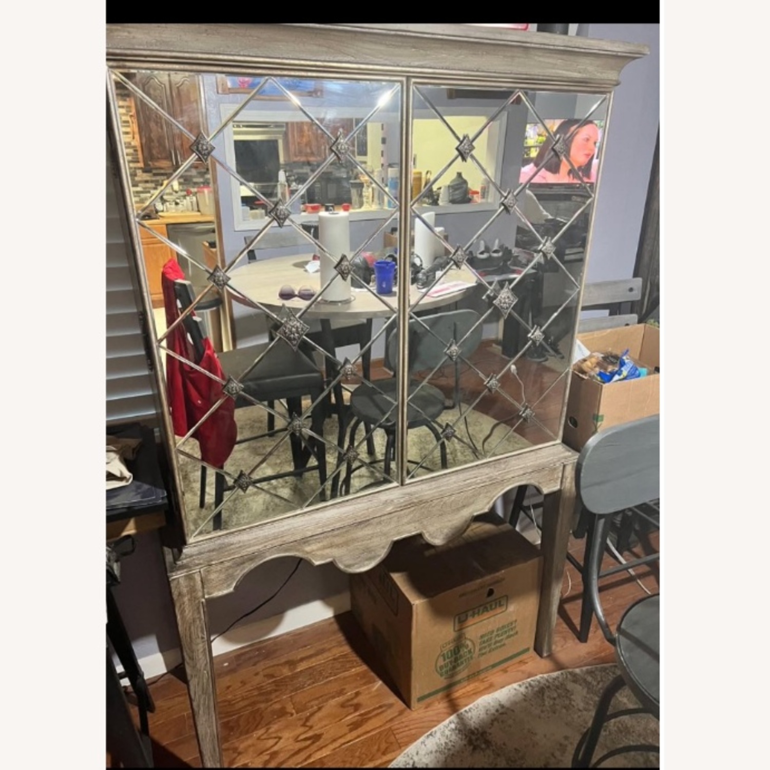 Hooker furniture Stacy’s Furniture Limited Piece  - image-0