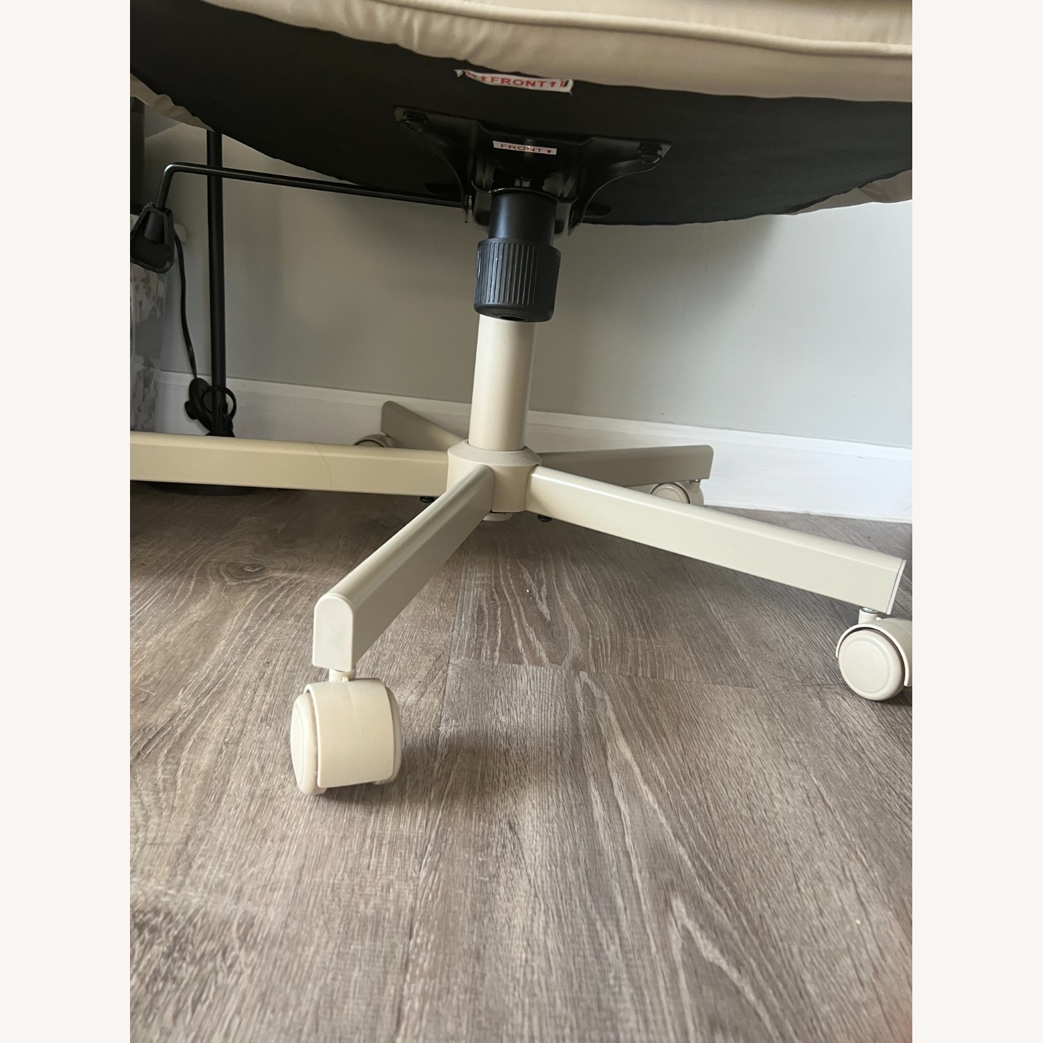 Amazon Natural Leather Office Chair - image-3