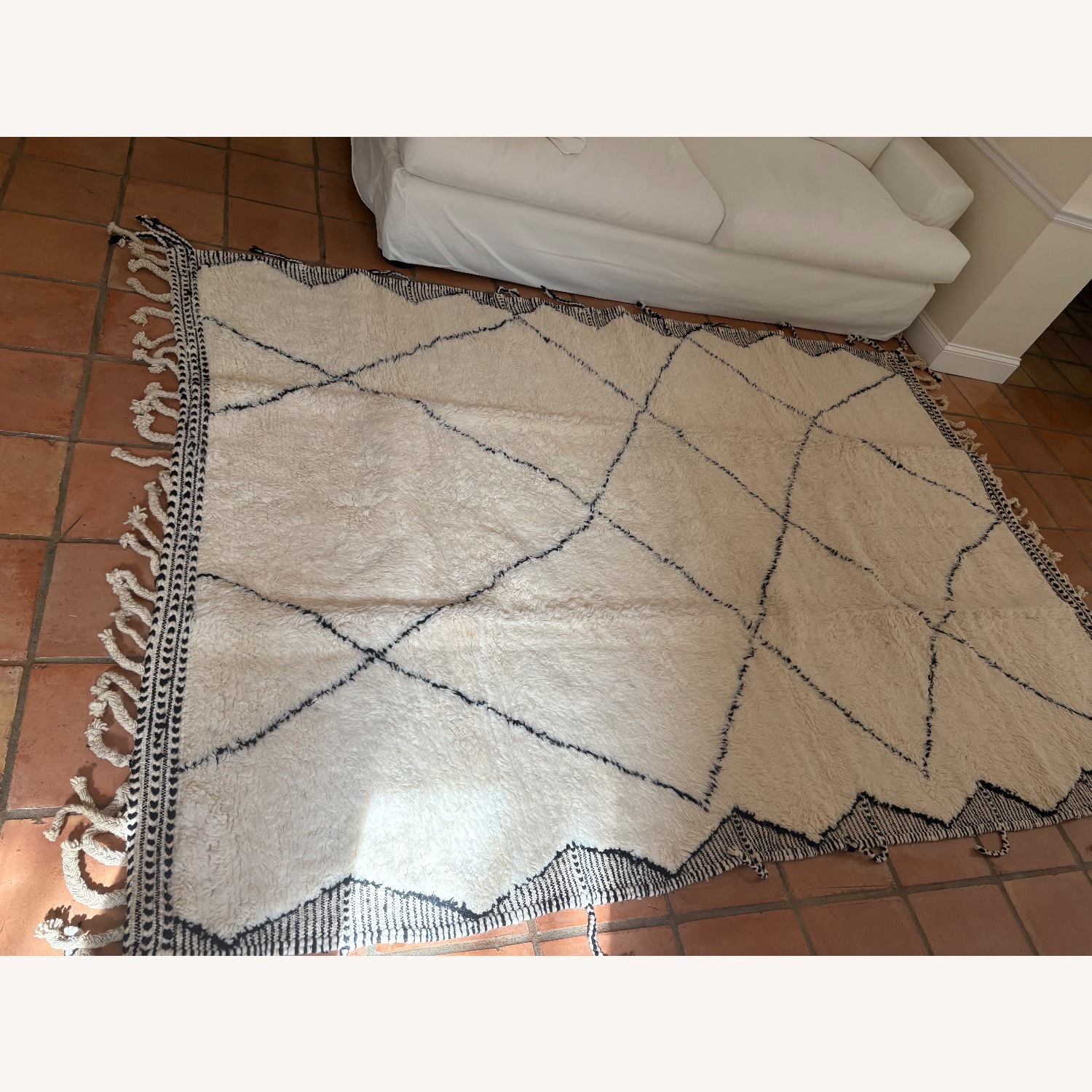 Handwoven Moroccan Wool Area Rug 6.5' x 10' - image-8