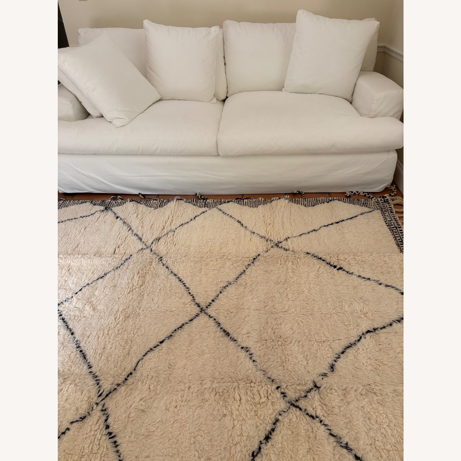 Handwoven Moroccan Wool Area Rug 6.5' x 10' - image-6