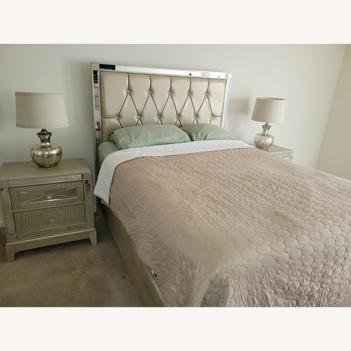 Used Raymour & Flanigan Champagne Mirror Storage Bed for sale on AptDeco