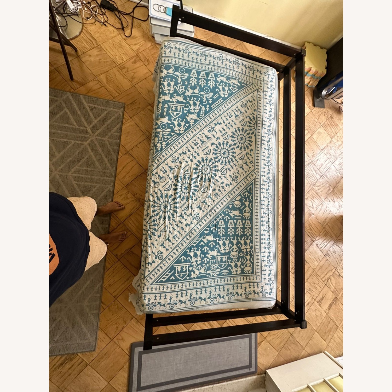 Dark Brown Wood Daybed - image-4