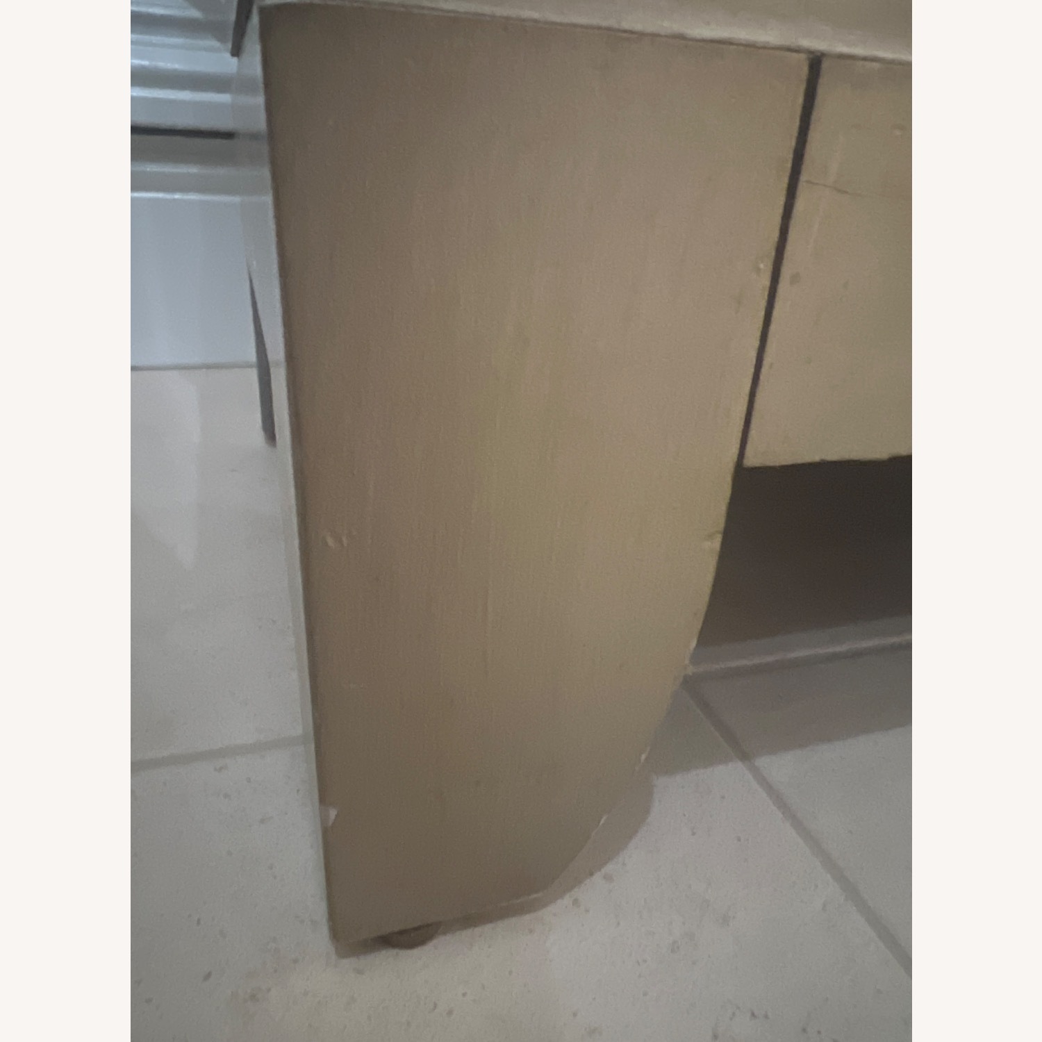 Pulaski Furniture Glass Curio - image-3