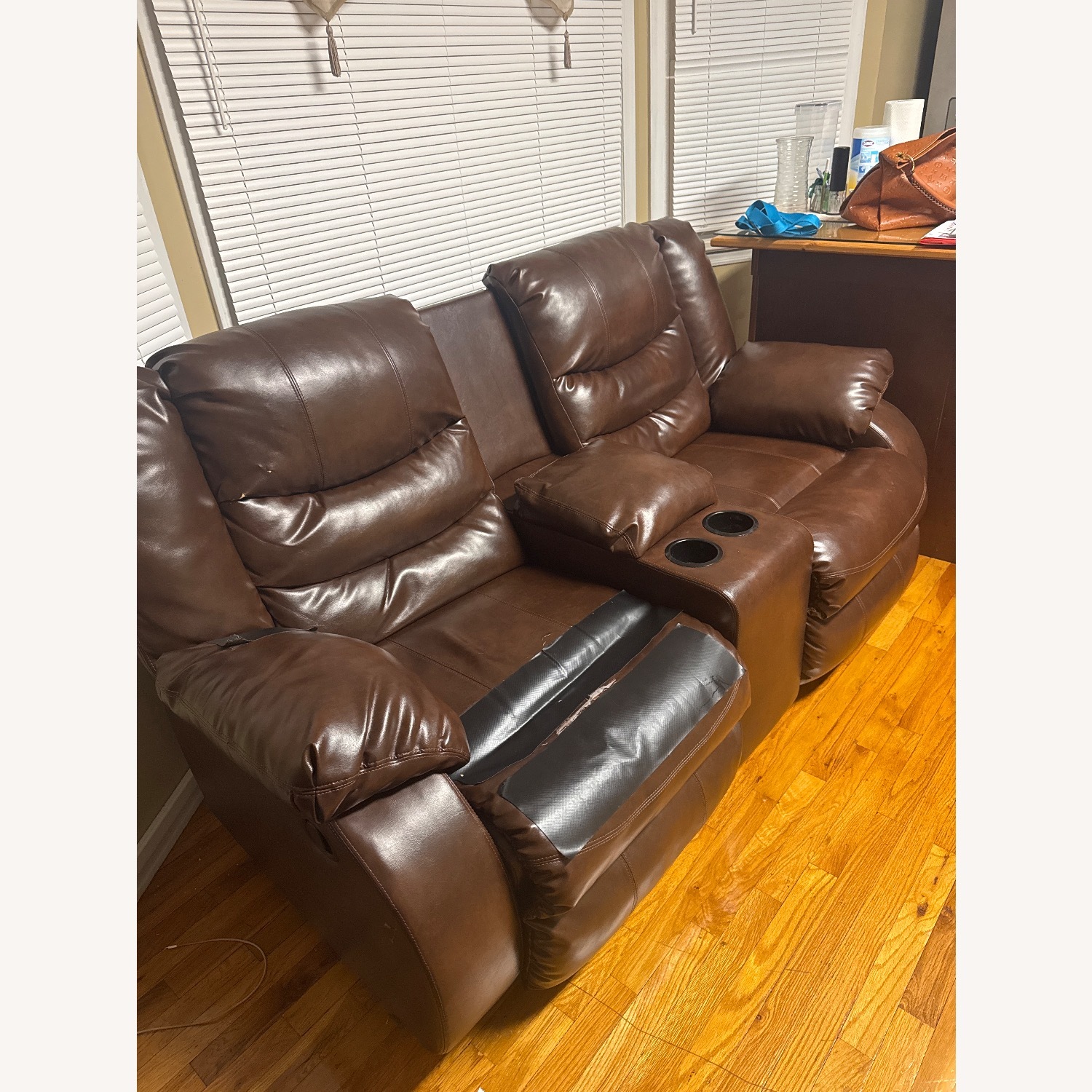 Bob's Discount Furniture Dark Brown 2 Seater Sofa - image-2