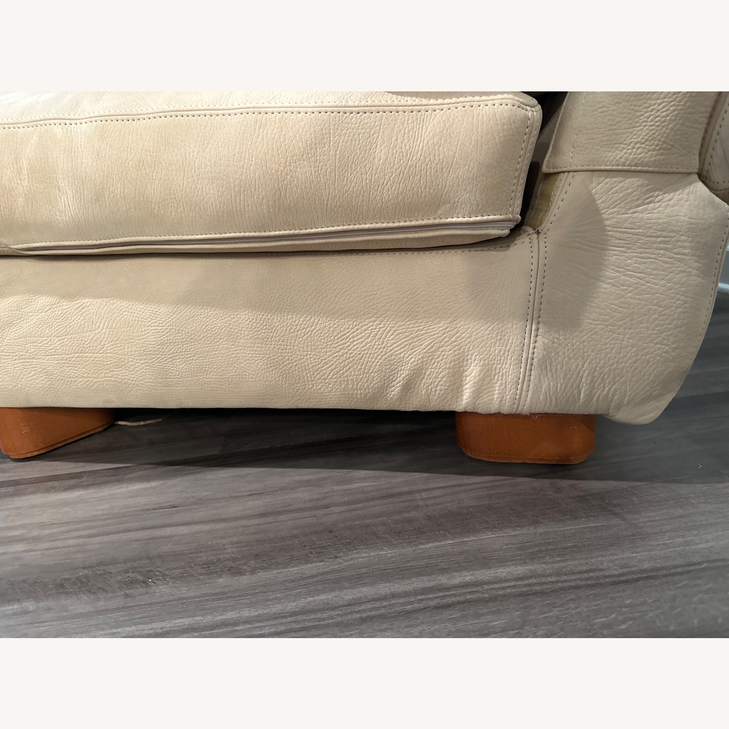 Swan & Swanstone Natural 3+ Piece Sectional - image-11