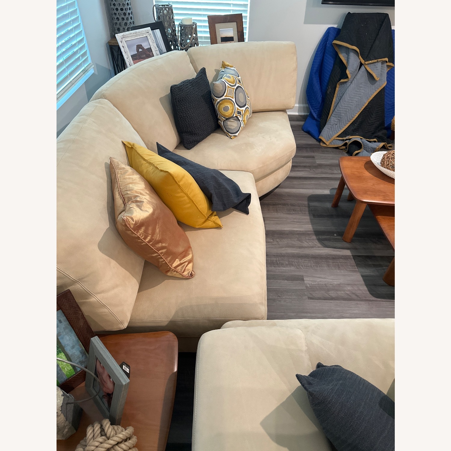 Swan & Swanstone Natural 3+ Piece Sectional - image-6