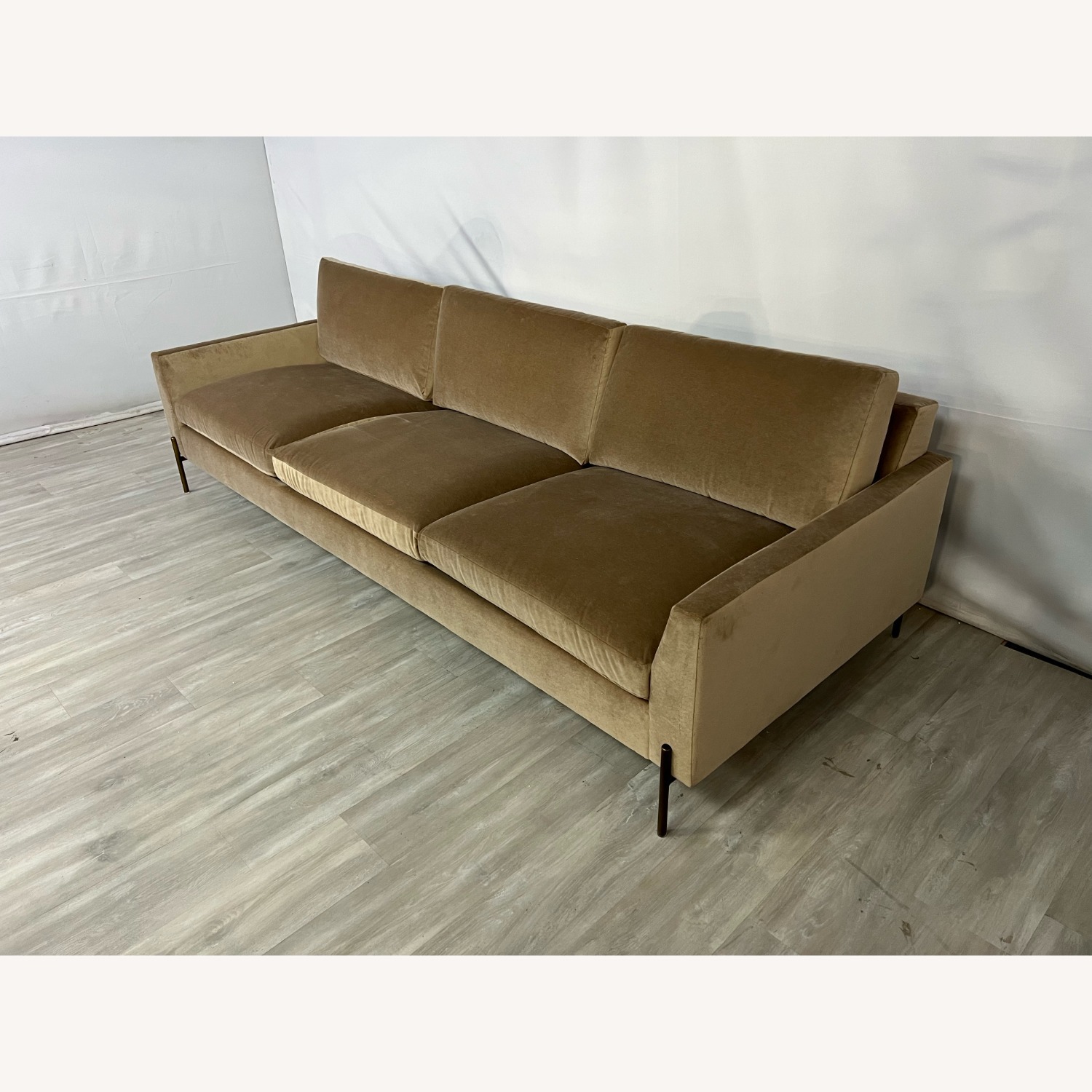 BenchMade Modern Catwalk Sofa - image-3