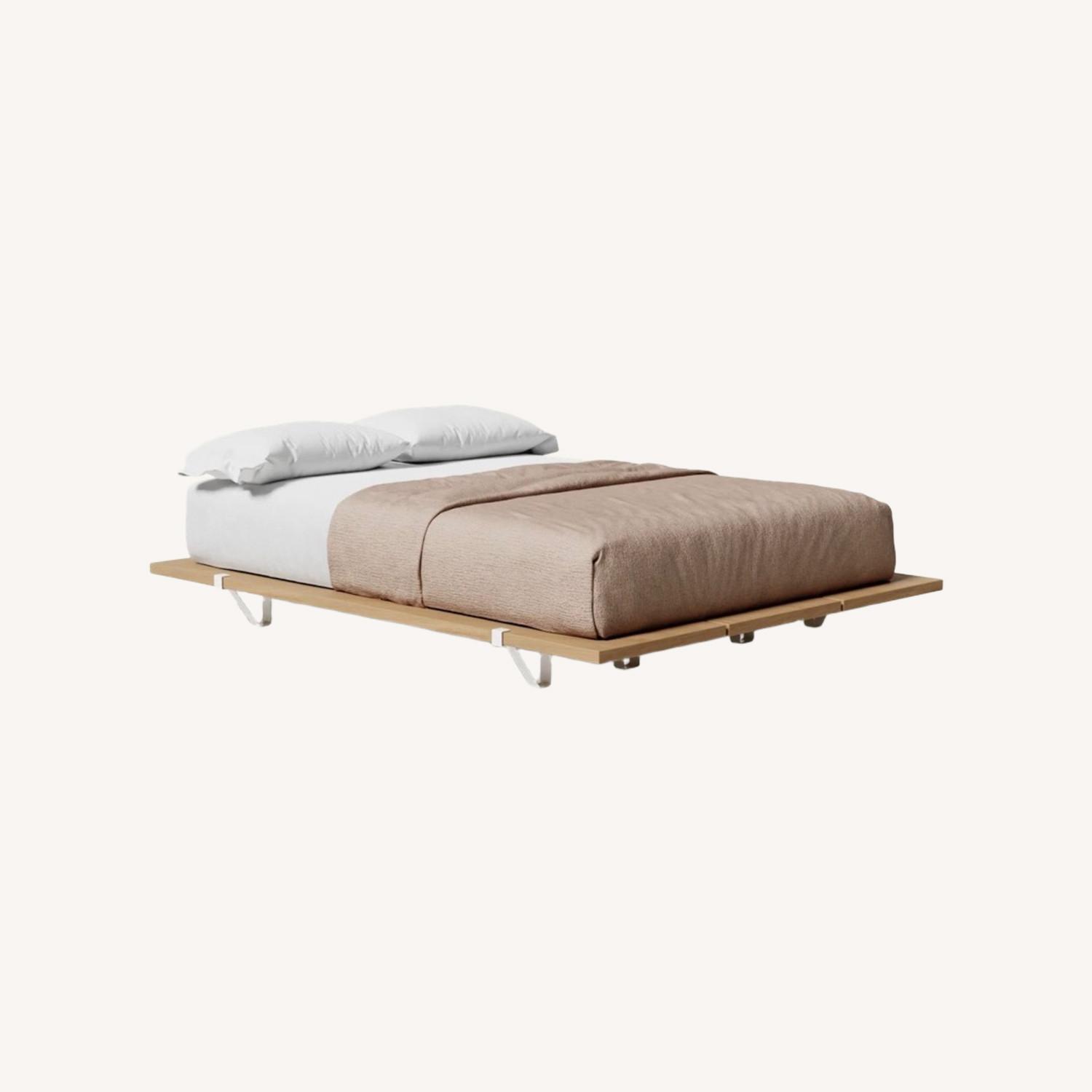 Floyd Queen Bed - image-0