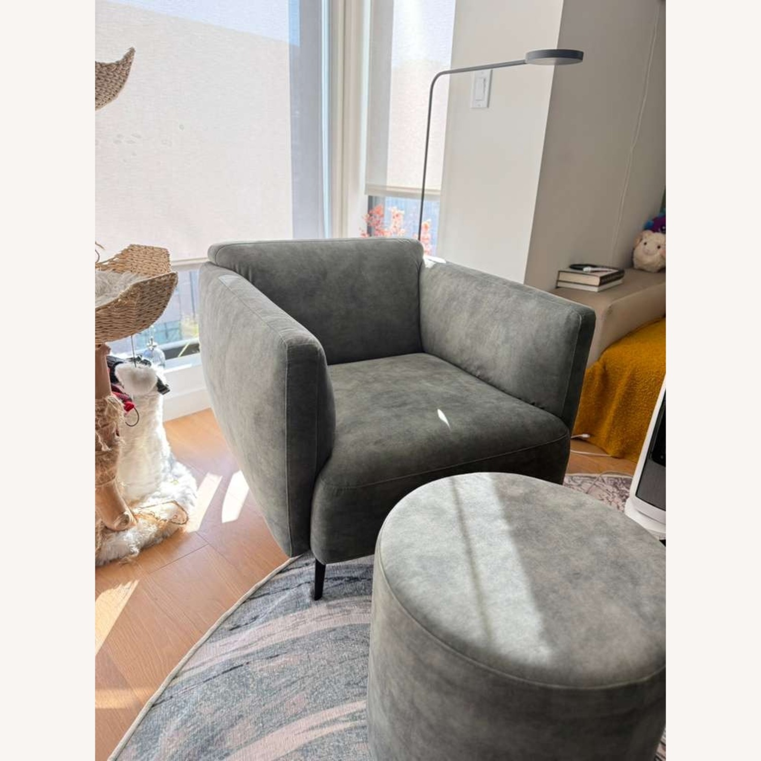 BoConcept Modena Arm Chair - image-3