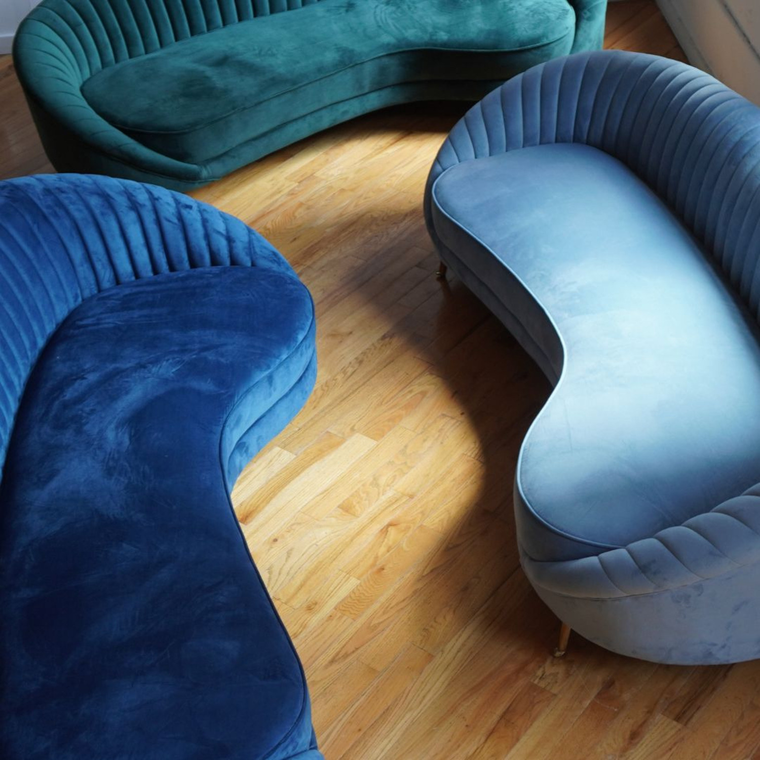 Brooklyn Space Curved Modern Sofa Dark Blue Velvet - image-1