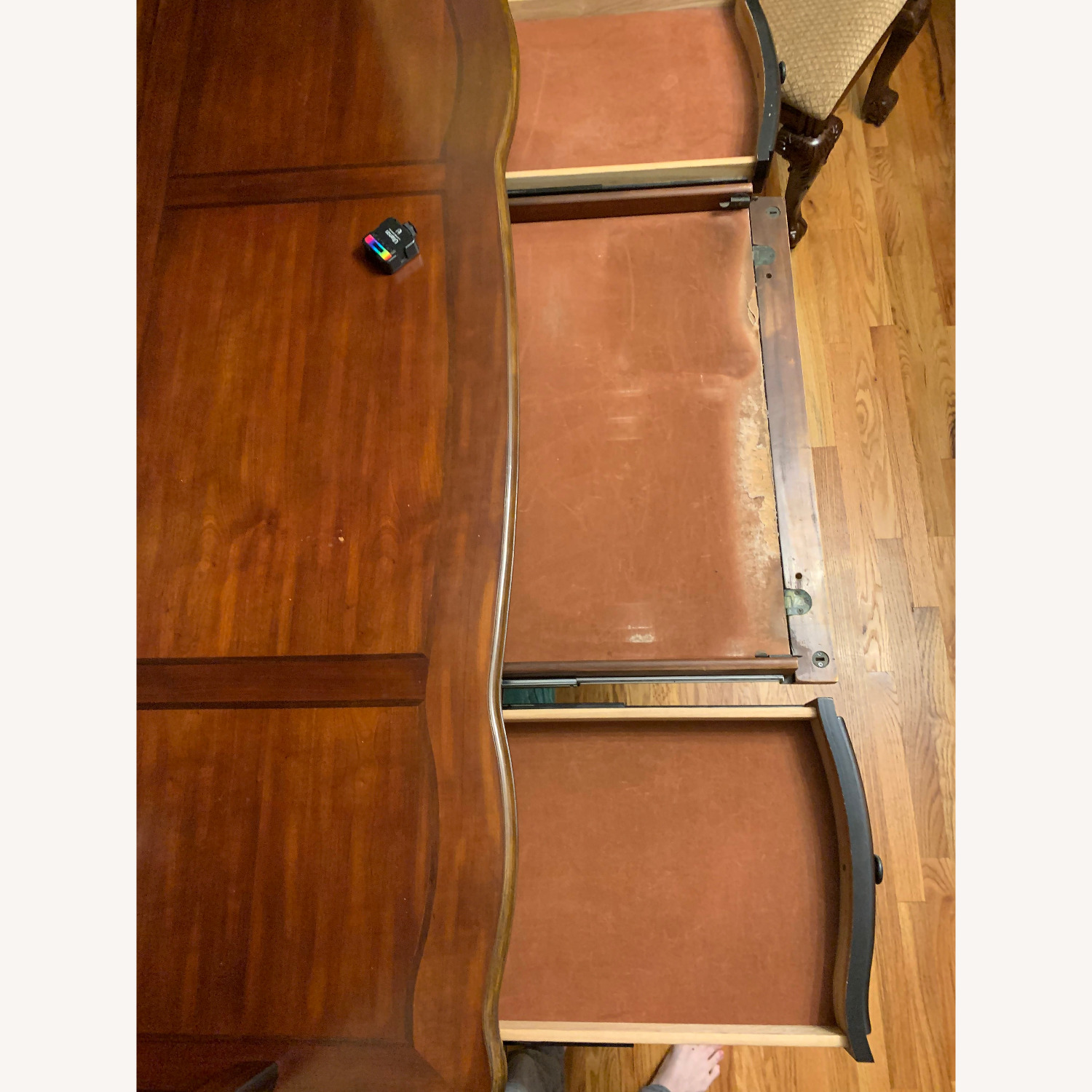 Coaster Gorman Home Office Executive Desk w/ Hutch - image-4