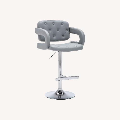 Used Light Gray Stools for sale on AptDeco