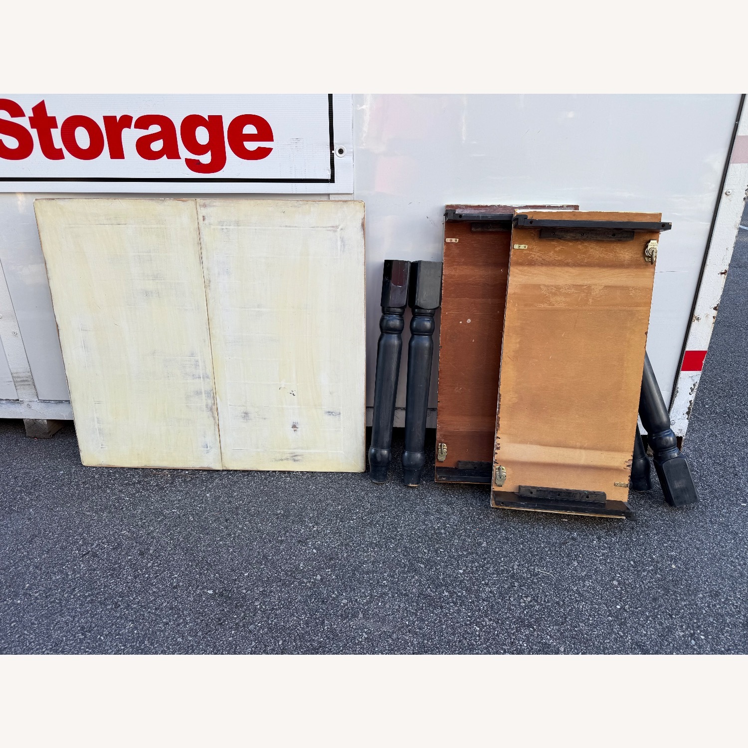 Shermag Harvest Table Dining Set Distressed - image-5