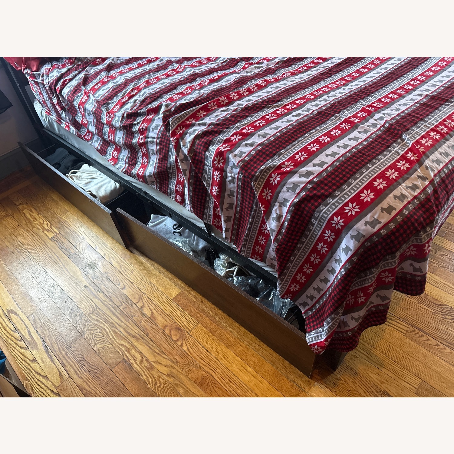 Dynasty Furniture No Black Wood Full Bed - image-1