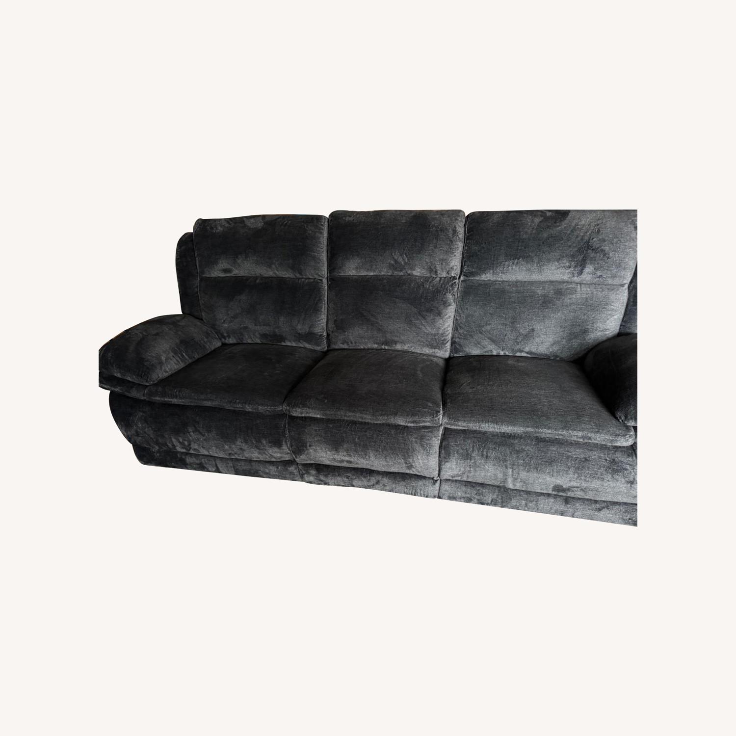 Value City Furniture Black 3+ Seater Sofa - image-0