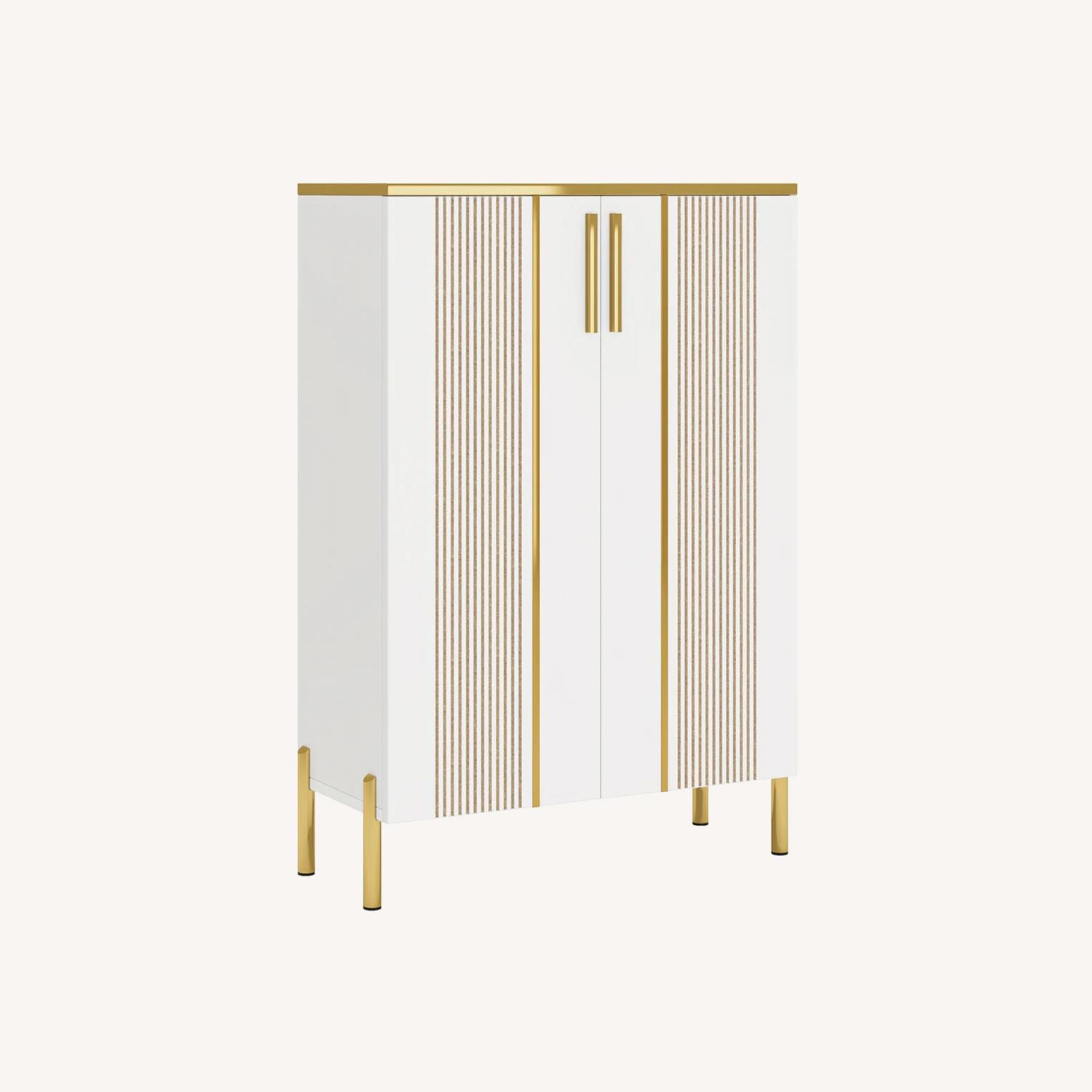 White Sideboard - image-0