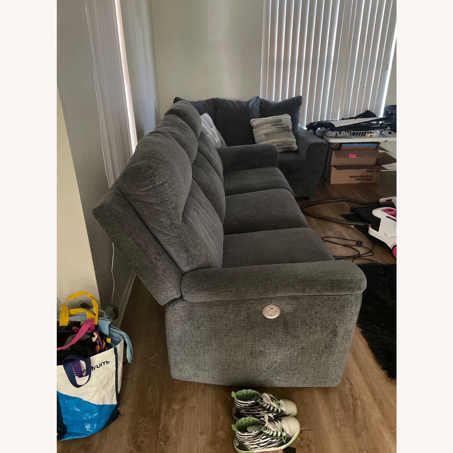 Signature Design Light Gray 2 Piece Sectional - image-3