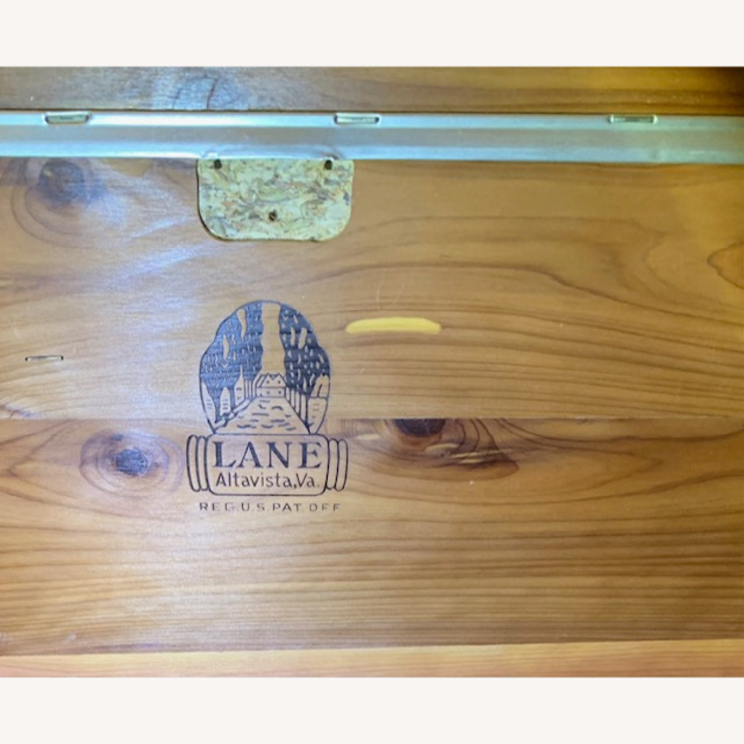 Lane Furniture Sweetheart Chest Vintage - image-18