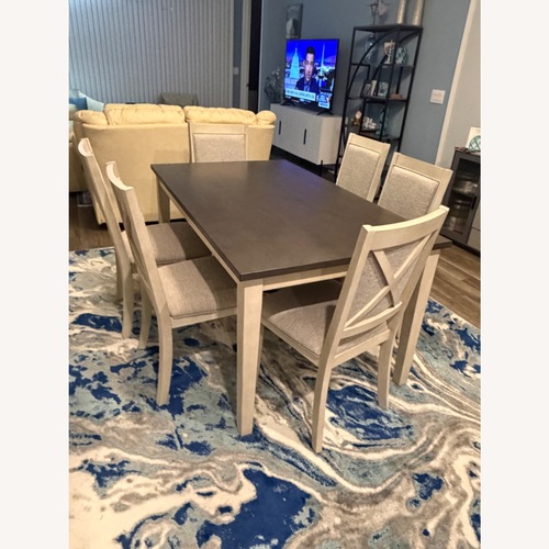Used Linon Home Decor Mckee Light Gray Wood Dining Set for sale on AptDeco