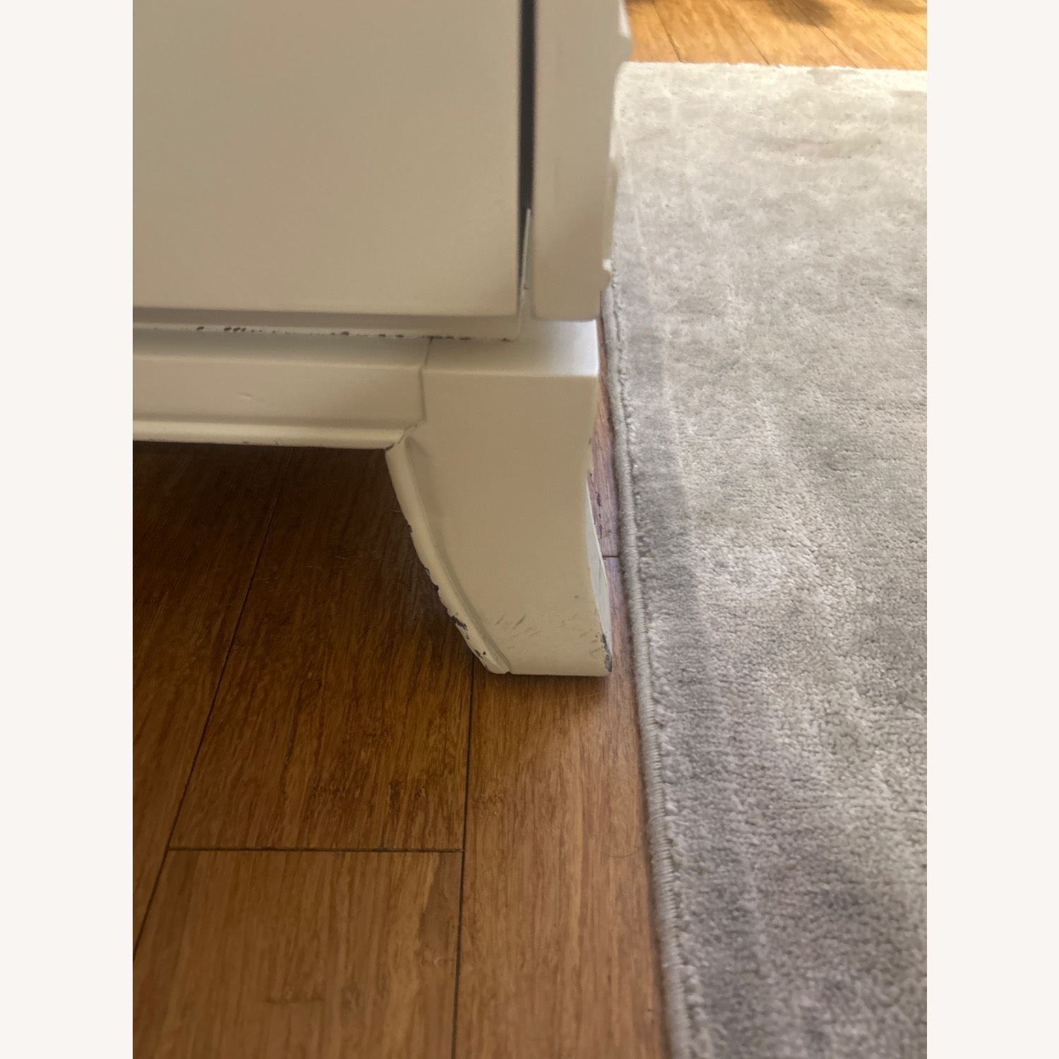 Hooker Furniture Corporation White Wood Dresser - image-4