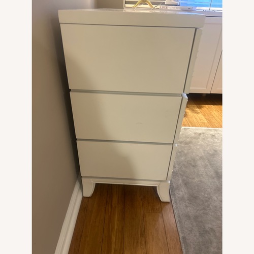 Used Hooker Furniture Corporation White Wood Dresser for sale on AptDeco