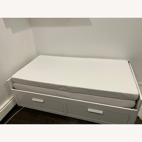 Used IKEA Brimnes White Daybed for sale on AptDeco