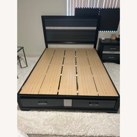 Black Wood Queen Bed