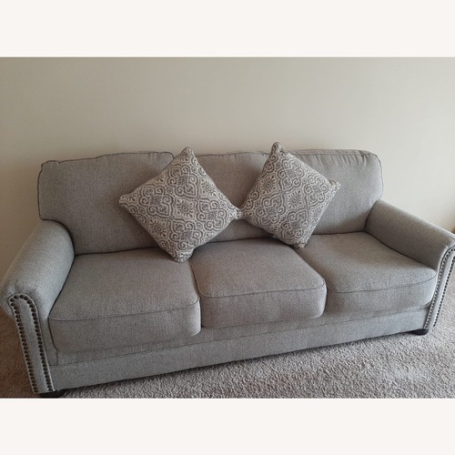 Used Raymour & Flanigan Light Gray 3+ Seater Sofa for sale on AptDeco
