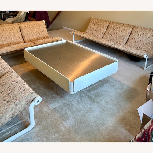 Used Vintage MCM Knoll Sofas for sale on AptDeco