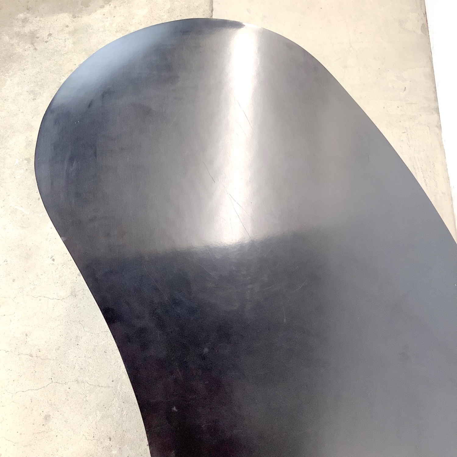 Atomic Modern Coffee Table with Kidney-Shape - image-13