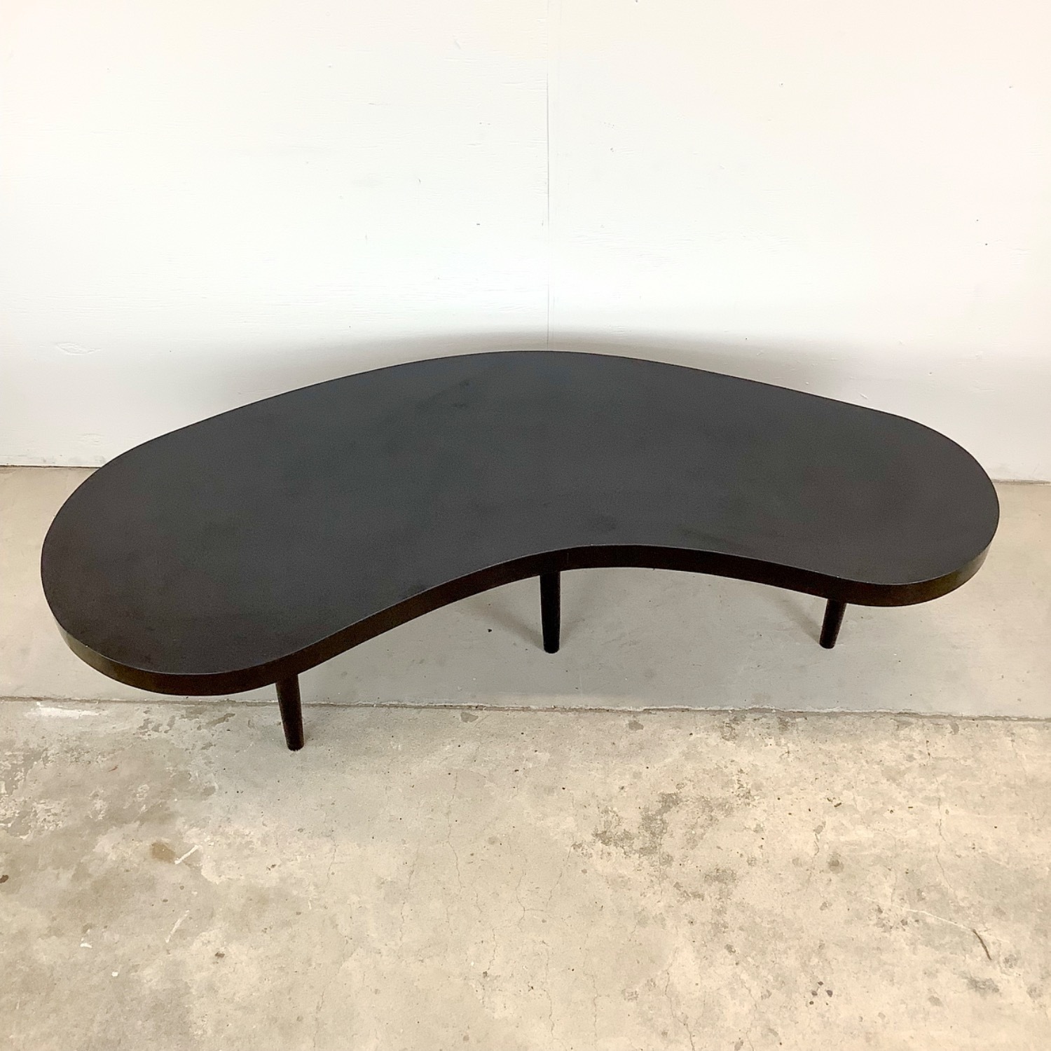 Atomic Modern Coffee Table with Kidney-Shape - image-8