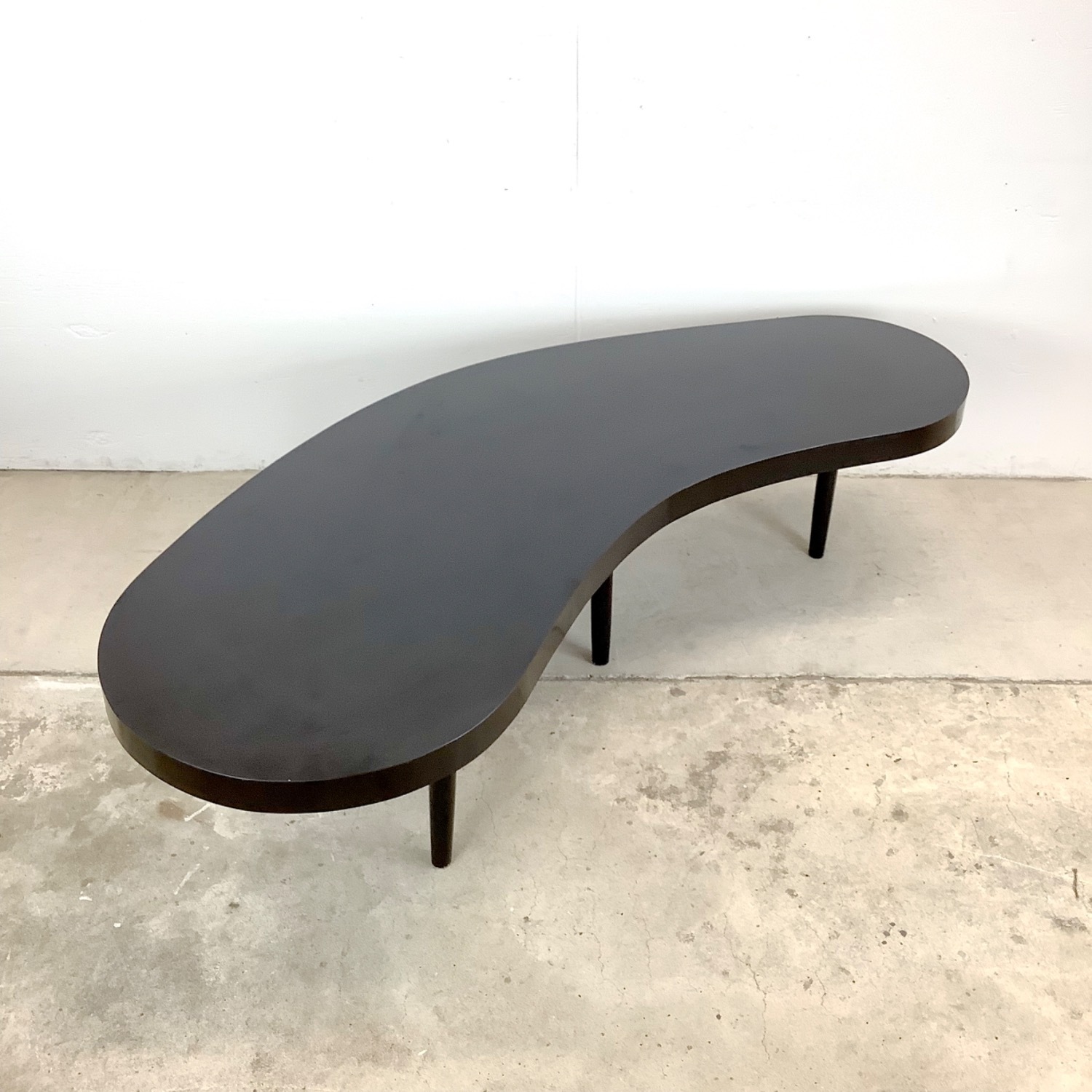 Atomic Modern Coffee Table with Kidney-Shape - image-23