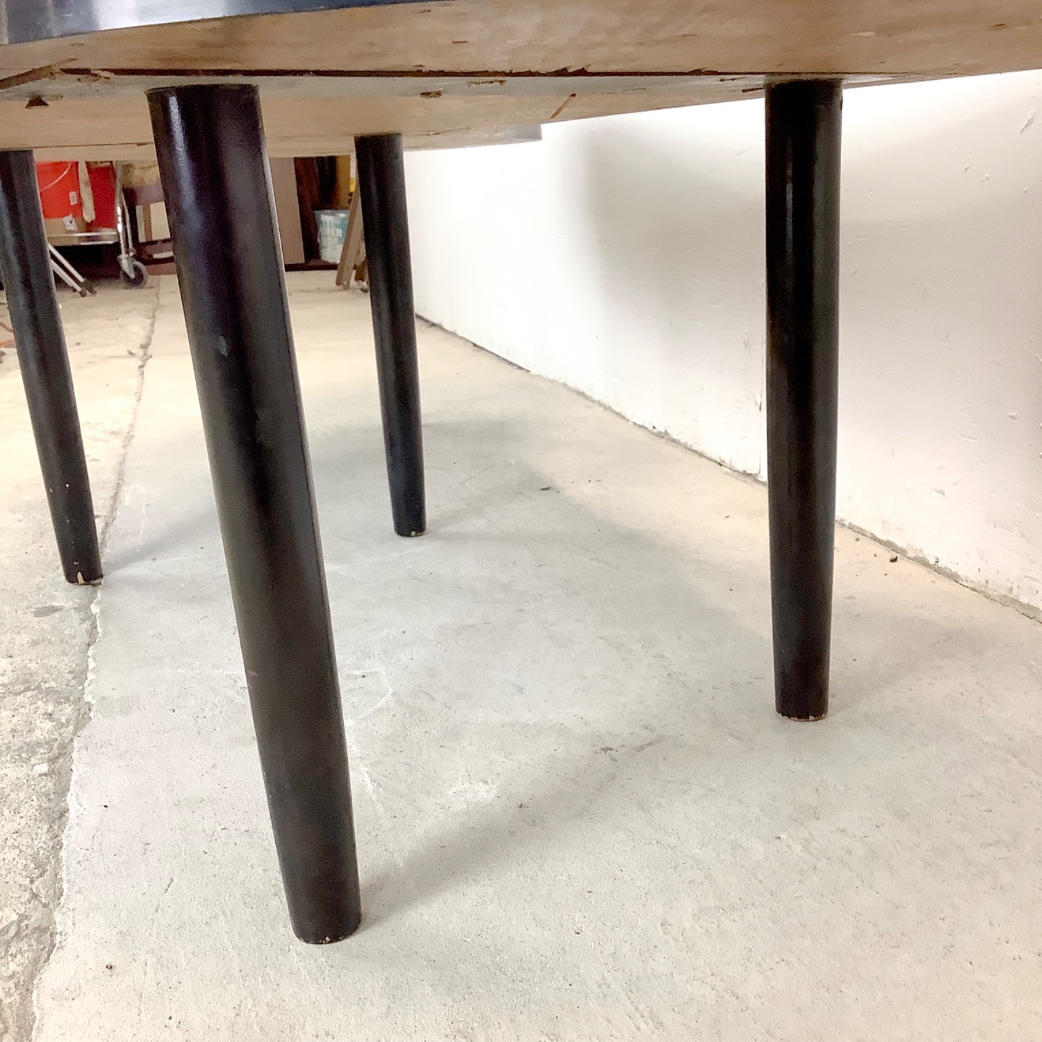 Atomic Modern Coffee Table with Kidney-Shape - image-22