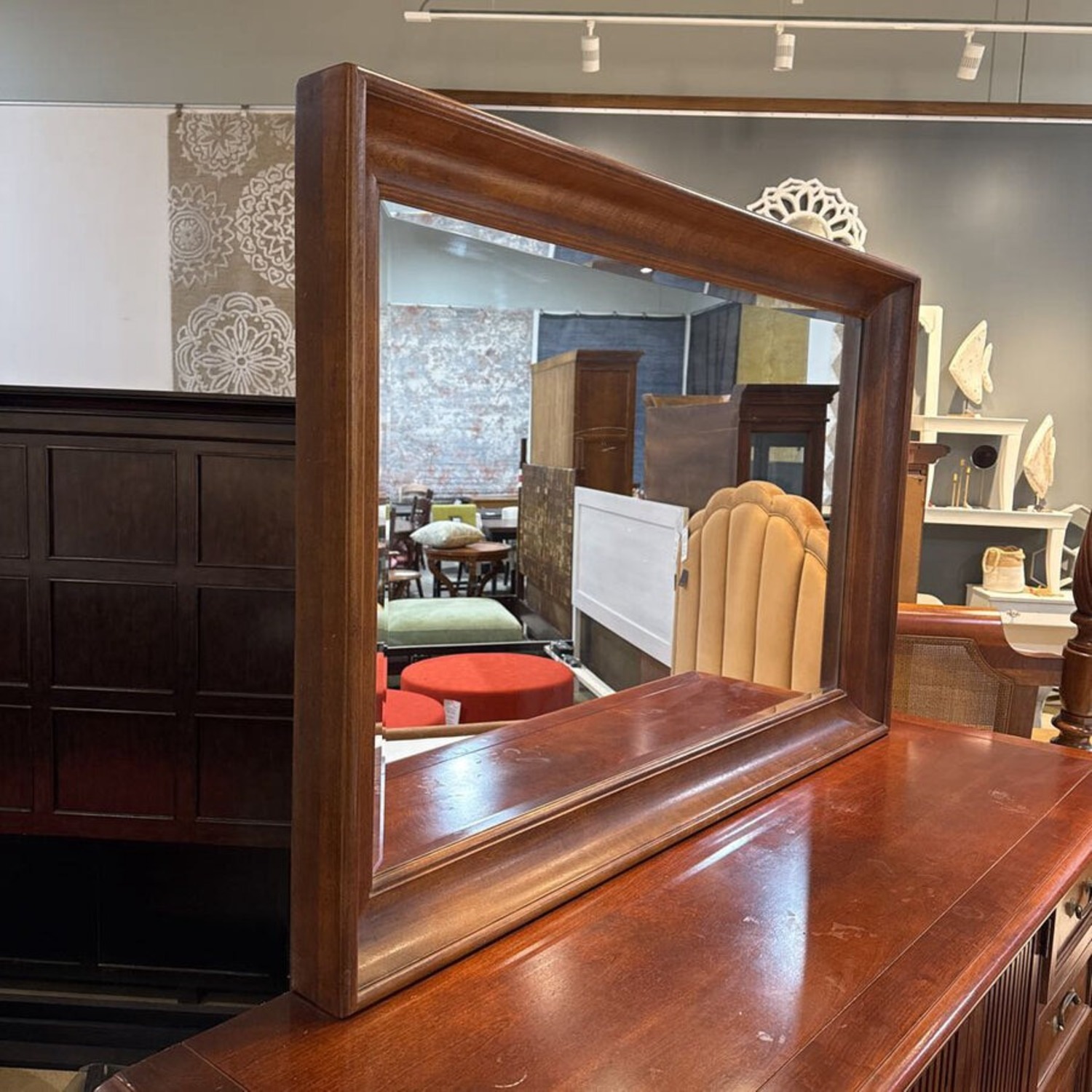 Stanley British Colony 11-Drawer w Mirror Dresser - image-2