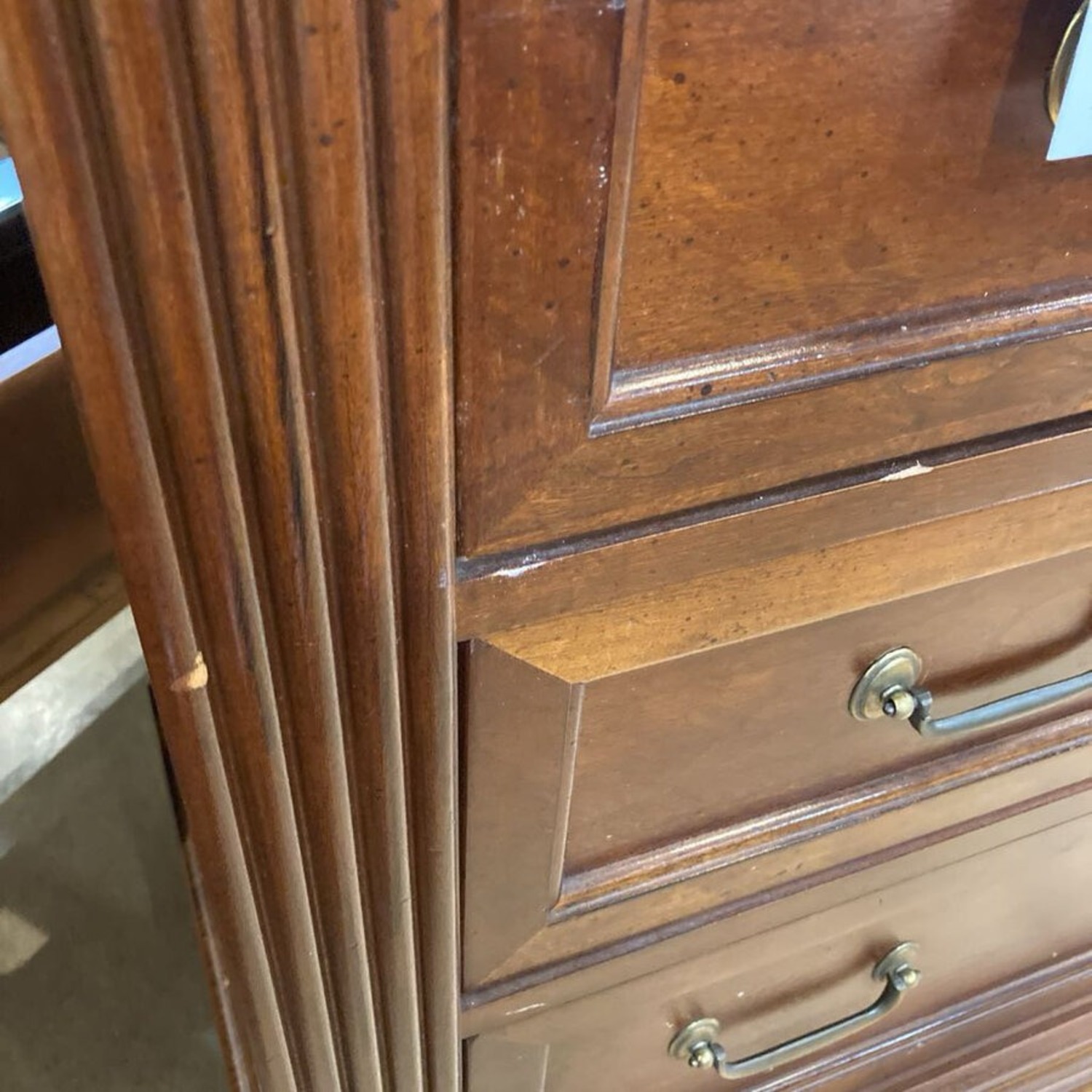 Stanley British Colony 11-Drawer w Mirror Dresser - image-8