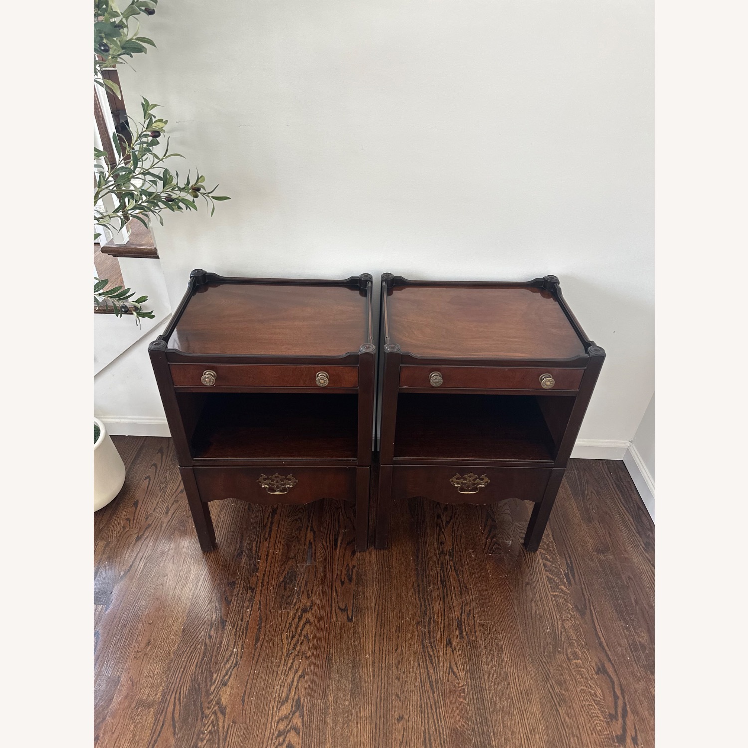 Kittinger Mahogany Nesting Bedside Tables - image-3