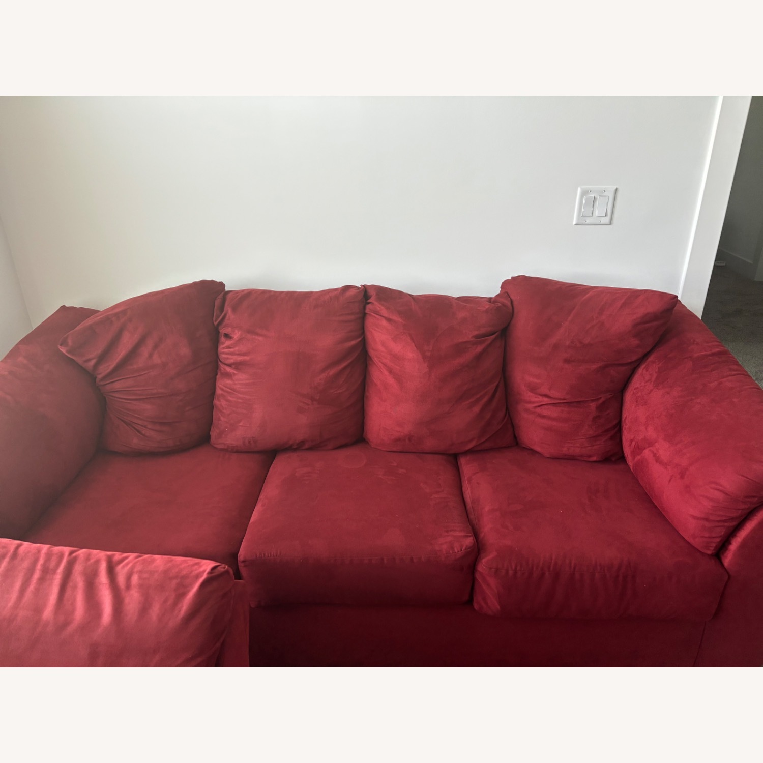 Ashley Furniture Darcy Red 3+ Seater Sofa - image-1