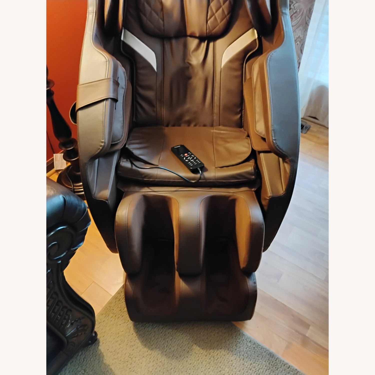 Massage Chair - image-2