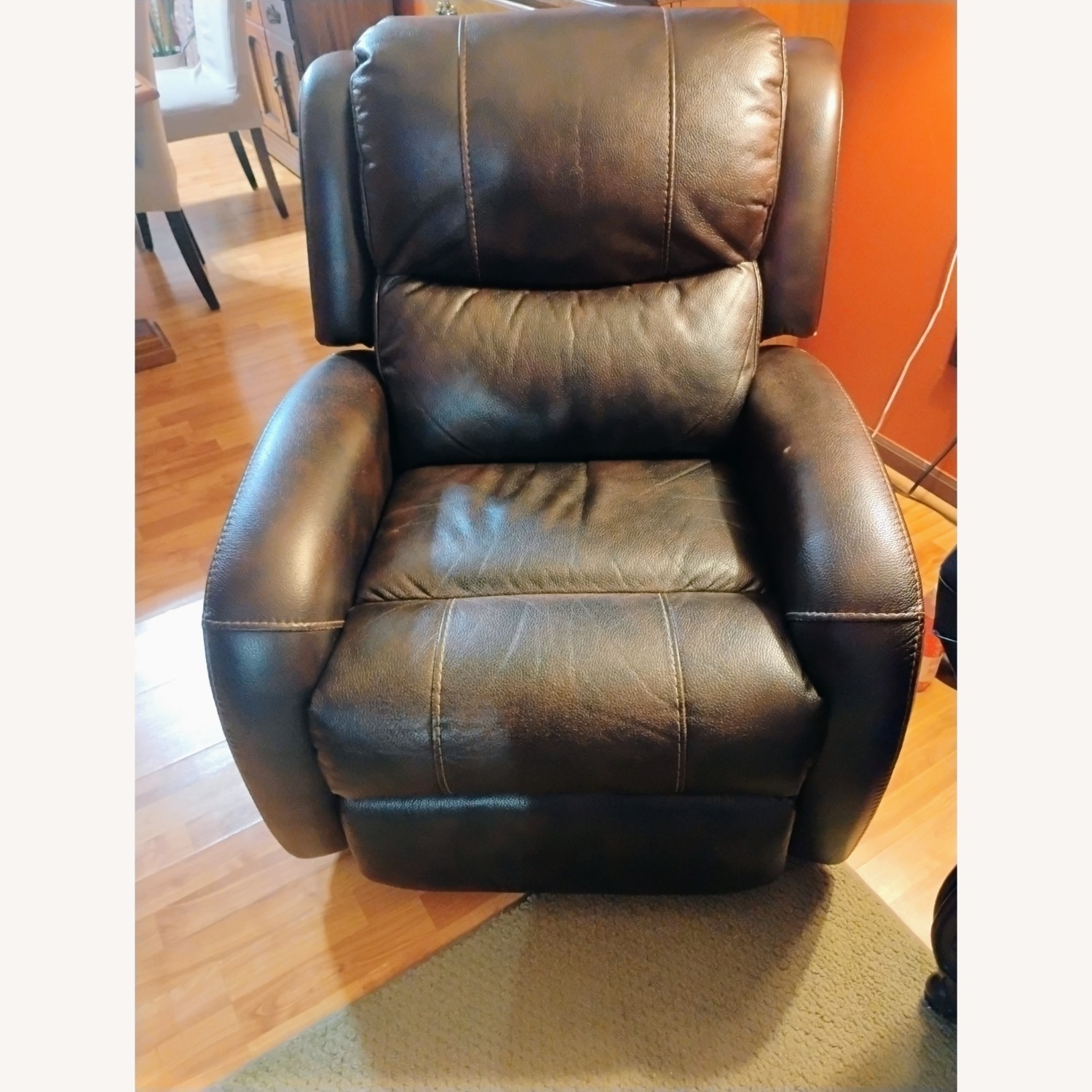 BJ's Wholesale Armchair - image-0