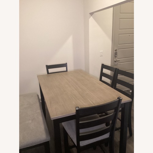Used Wayfair 6 Person Dining Set for sale on AptDeco